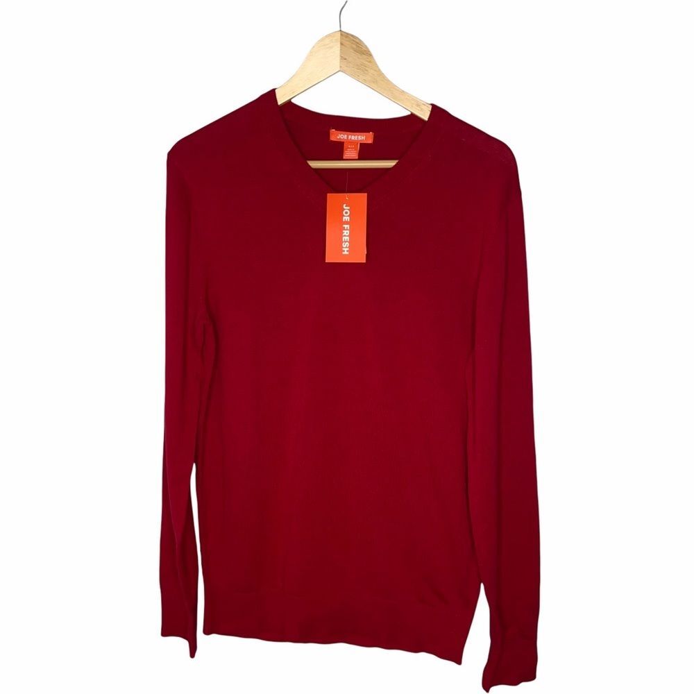 Men’s NWT Joe Fresh Red V-Neck Sweater Small !